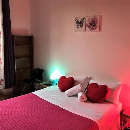 Giuly Guesthouse Rom Eksteriør billede