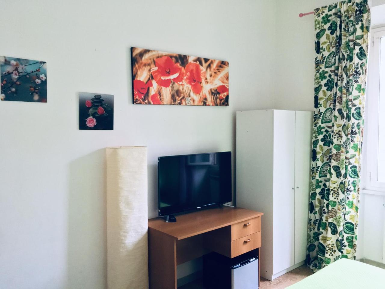 Giuly Guesthouse Rom Eksteriør billede