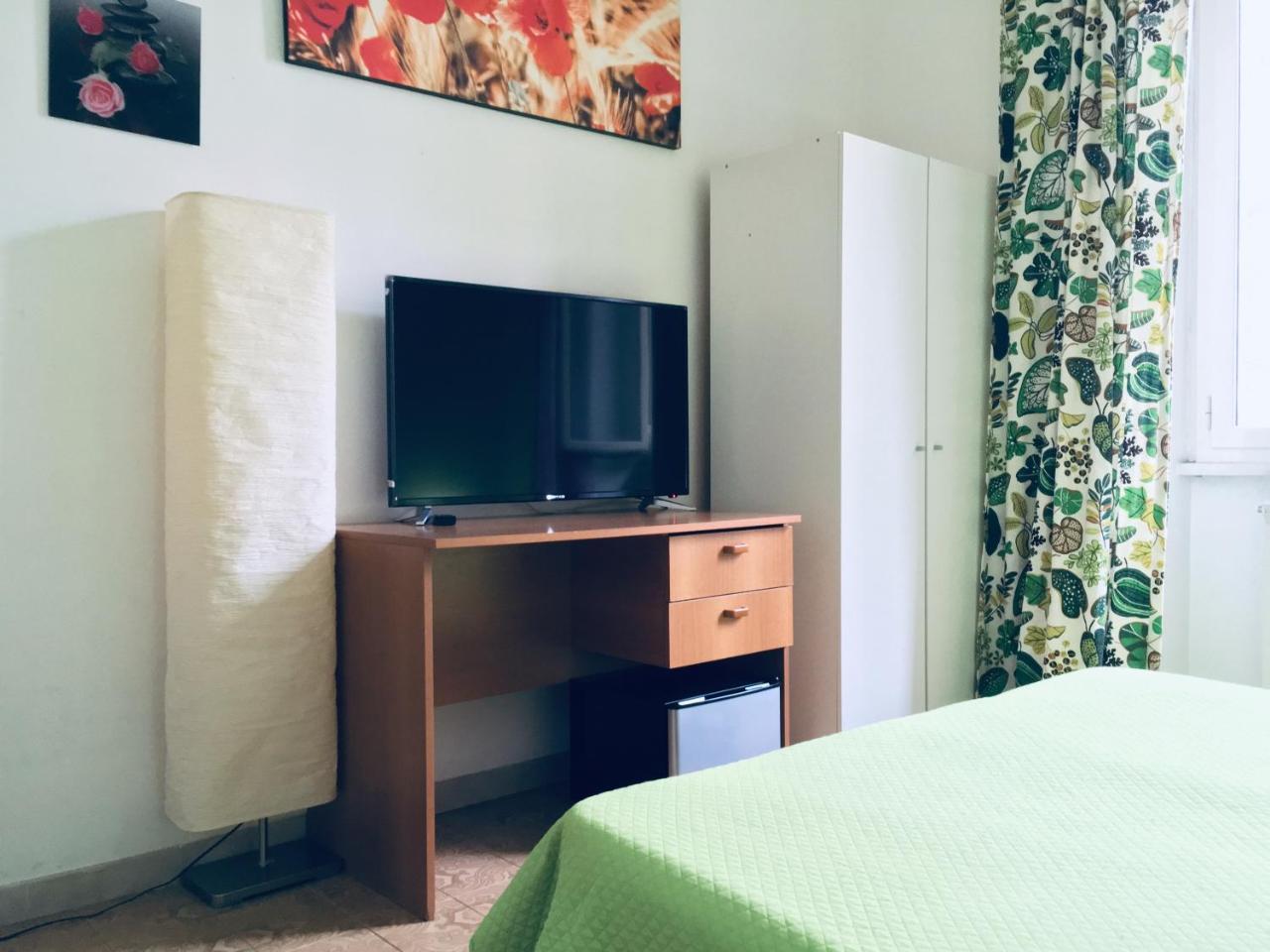 Giuly Guesthouse Rom Eksteriør billede