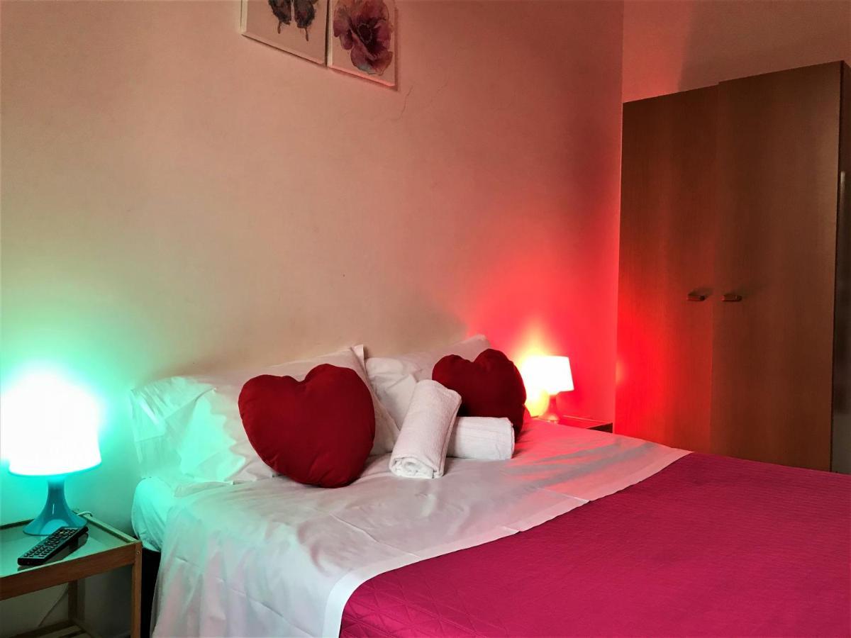 Giuly Guesthouse Rom Eksteriør billede